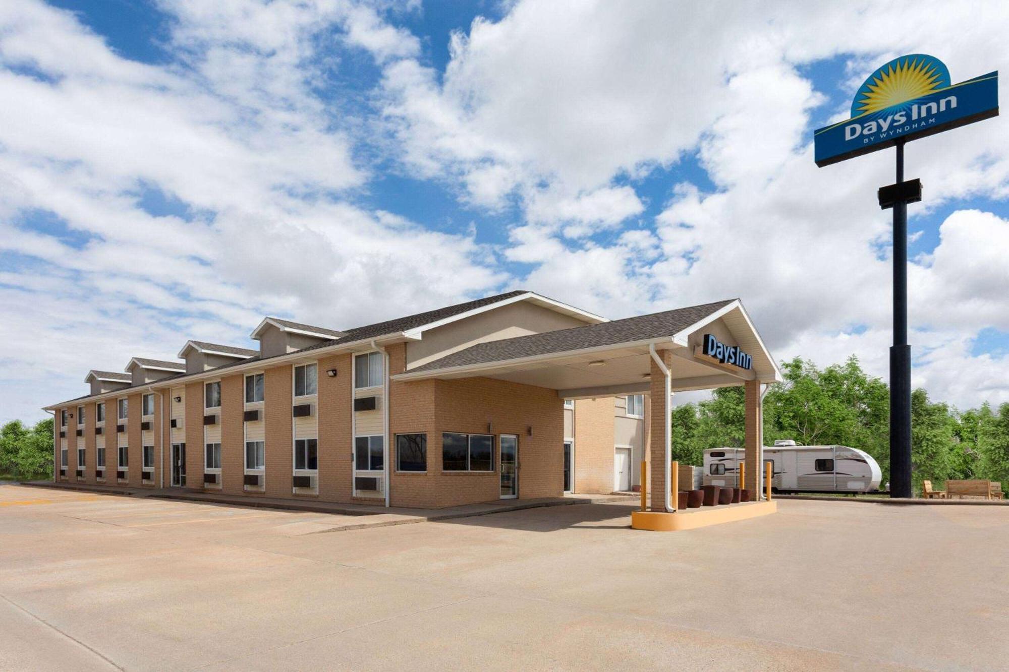 Days Inn By Wyndham אוגללה מראה חיצוני תמונה